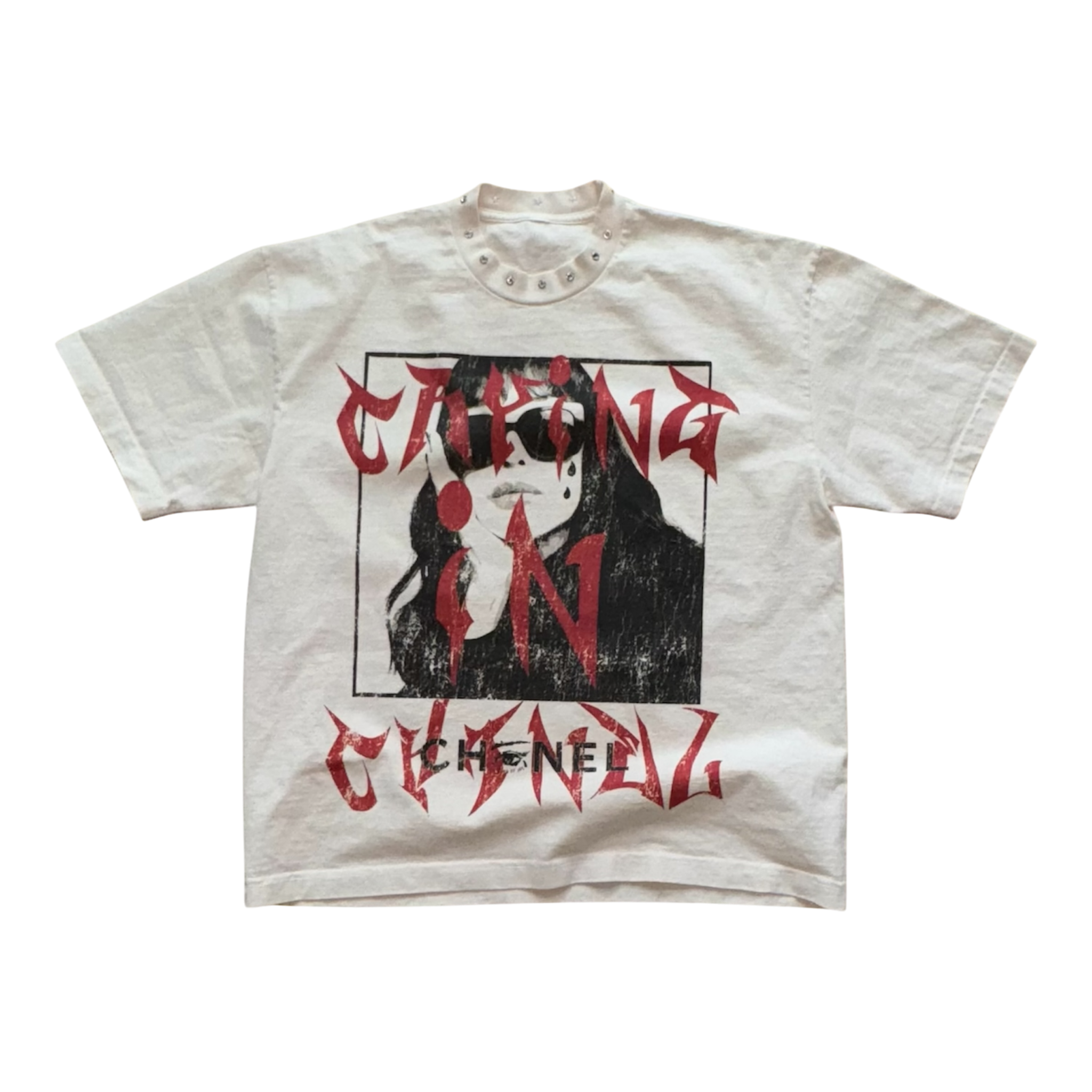 CRYING IN CHVNEL CREAM T-SHIRT