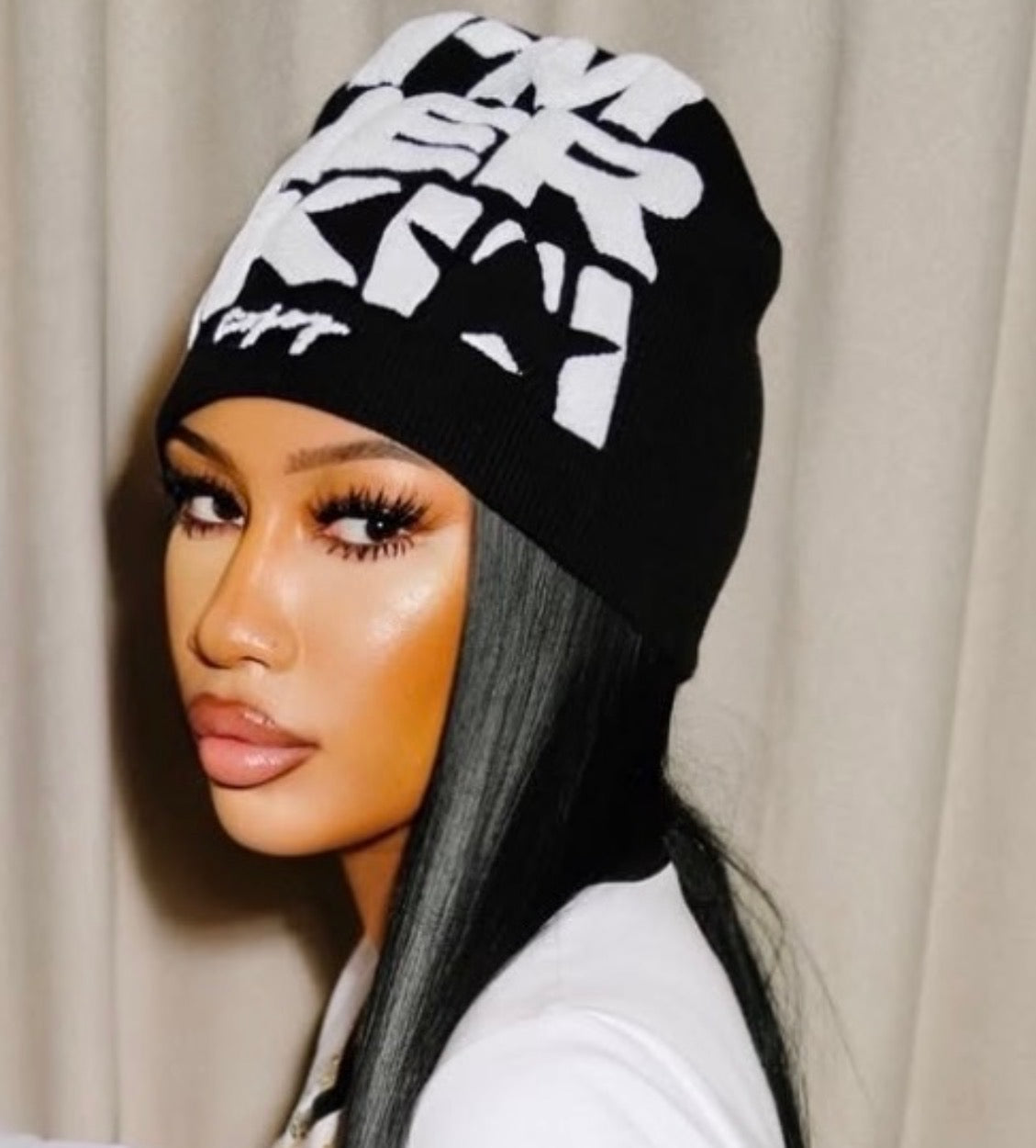 *** (LAKEYAH COLLAB) *** I'M HERSKIII BEANIE