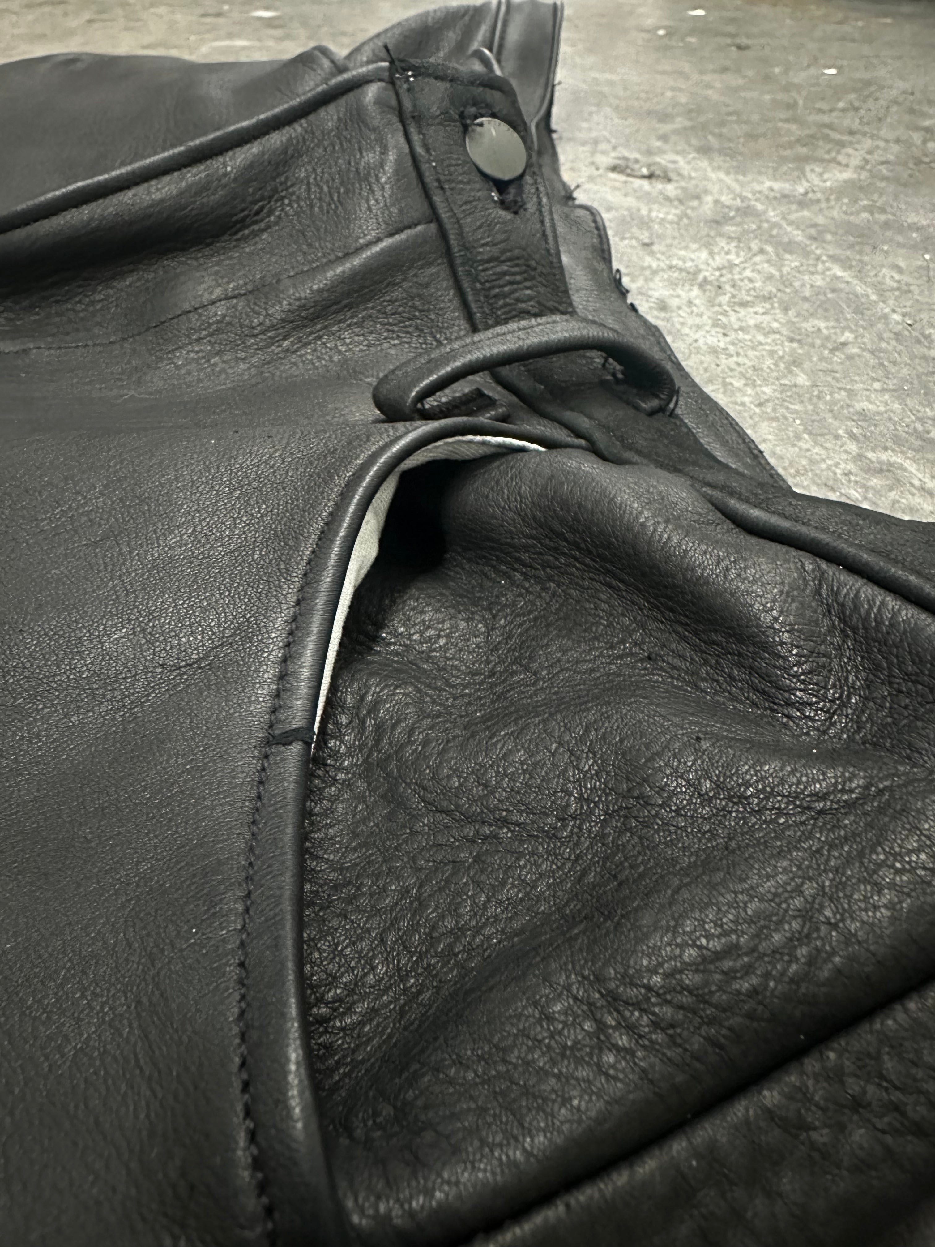Premium Leather Shorts (Black)